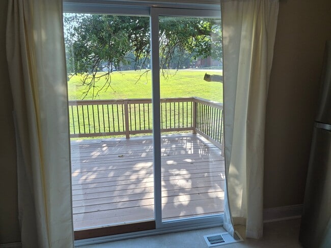 803 S Medford Cir Unit 1