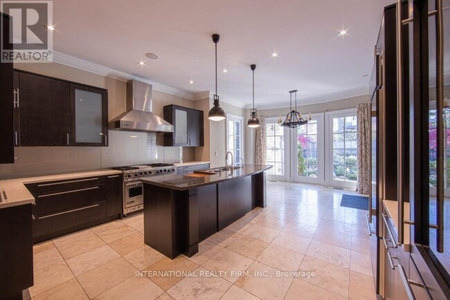 Photo - 76 De Vere Gardens