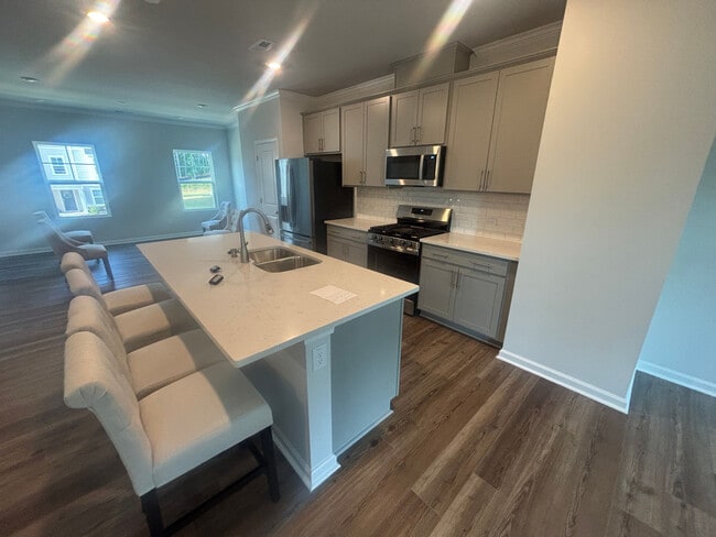 Building Photo - Room in Townhome on Poe Farm Ave