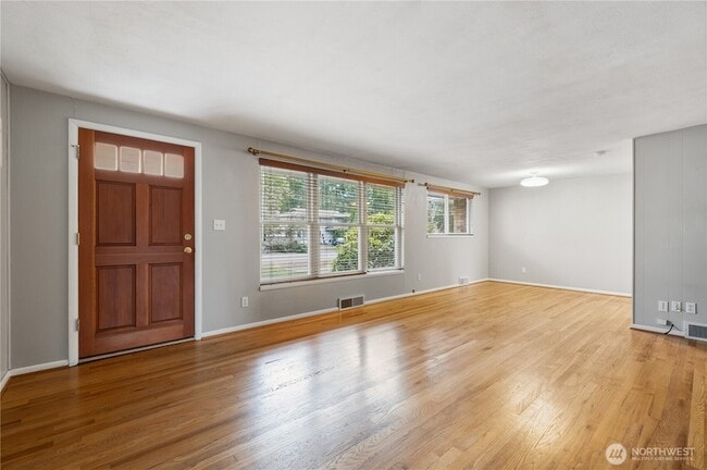 Photo - 19515 Fremont Ave N