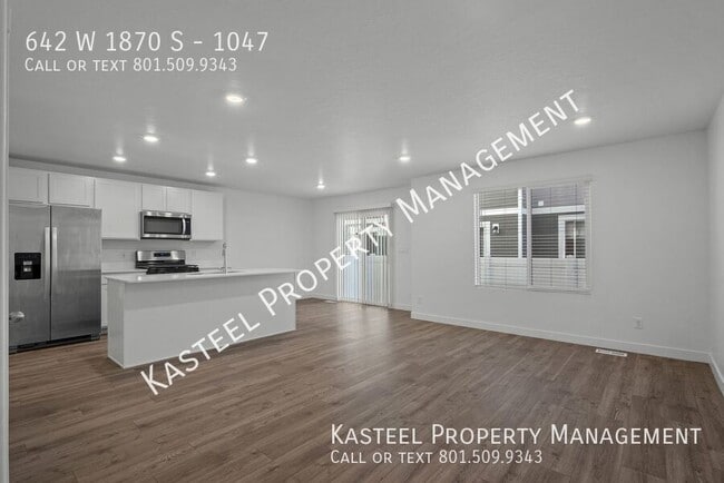 Photo - 642 W 1870 S