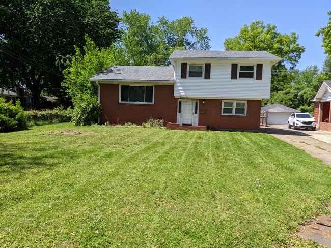 Photo - 4105 Laurelwood Ave