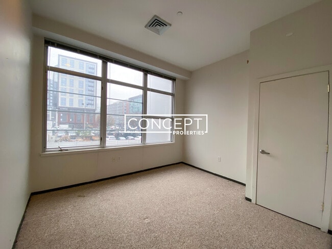 Photo - 160 E Berkeley St Unit 316