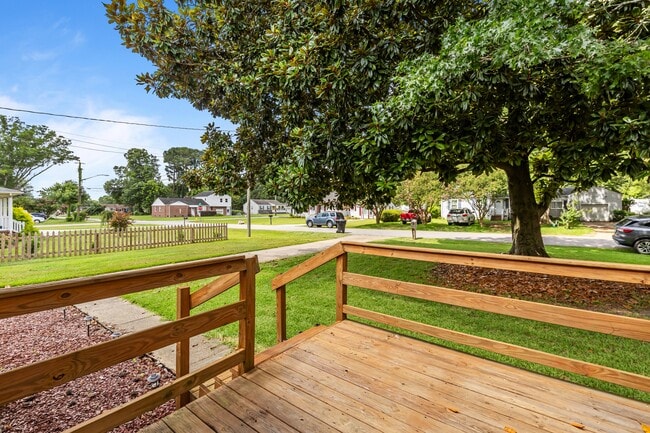 Photo - 1216 Olive Rd