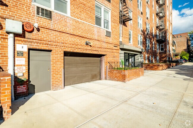 Photo - 64-49 Wetherole St