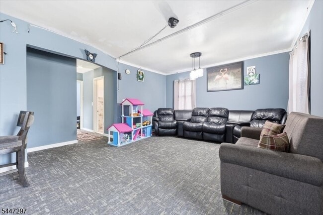 Photo - 409 Tryon Ave