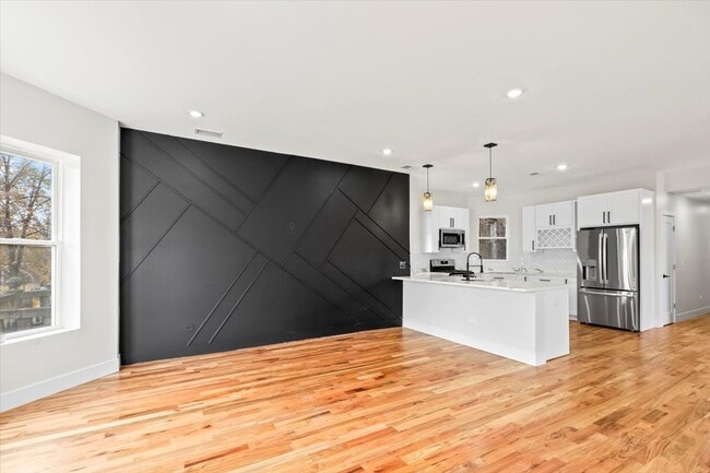 Photo - 6128 S Rhodes Ave Unit 2