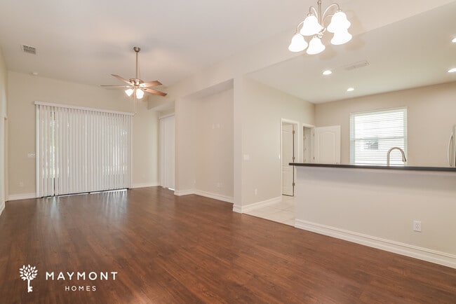 Photo - 615 Woods Landing Dr