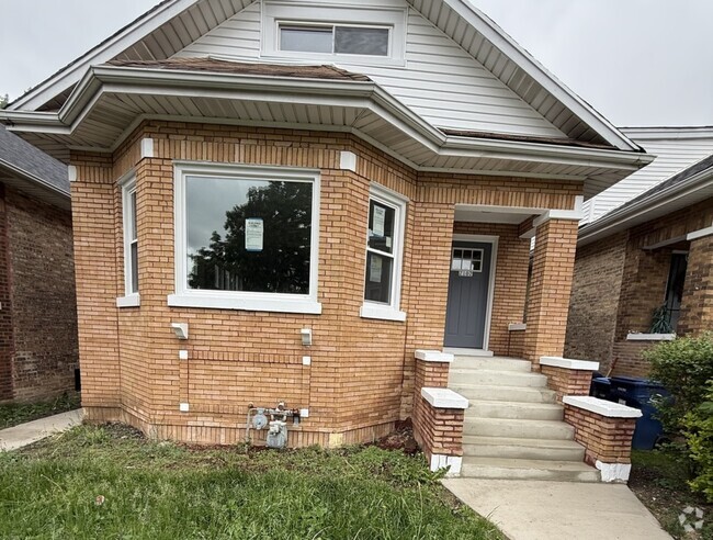 Building Photo - 2102 S 7th Ave Rental
