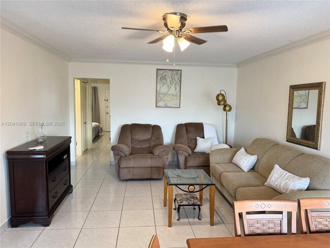 Photo - 920 SW 11th Ave Unit 11