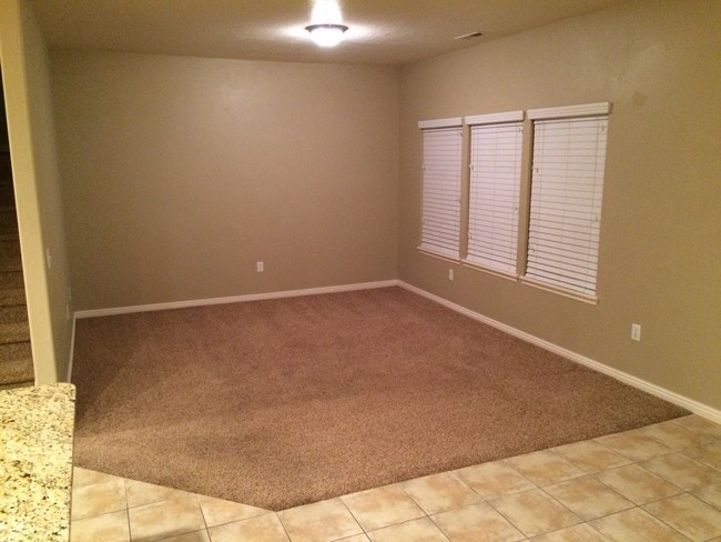 Photo - 825 Jordan Oaks Ct