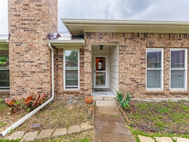 Photo - 829 Broadmoor Dr