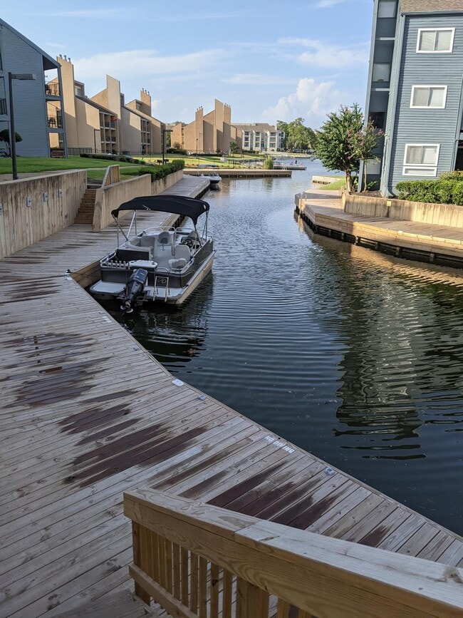 Photo - 12500 Melville Dr Unit 317B