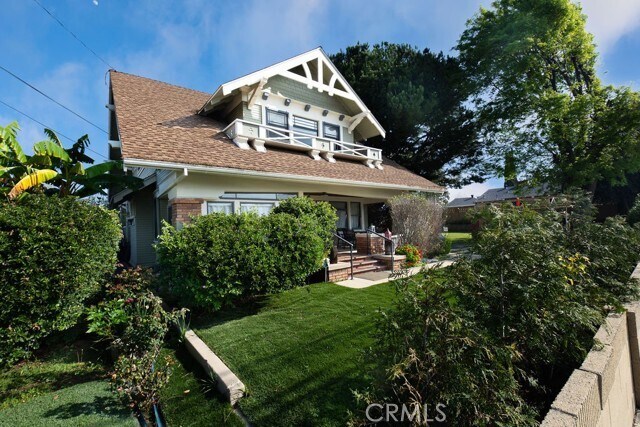 Photo - 1243 E Taft Ave Casa