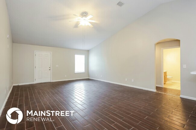 Photo - 13655 Coman Rd