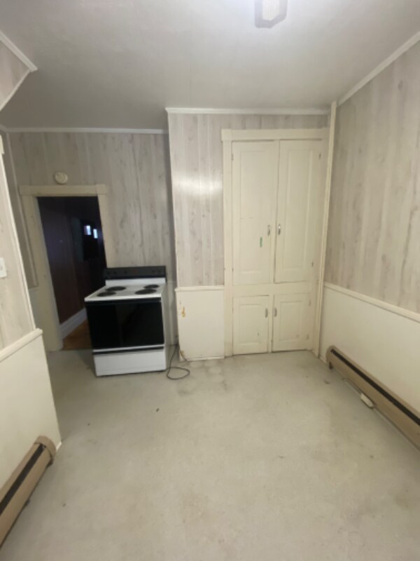 Photo - 203 Loucks Ave