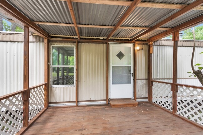 Photo - 19339 Forest Ln Cir