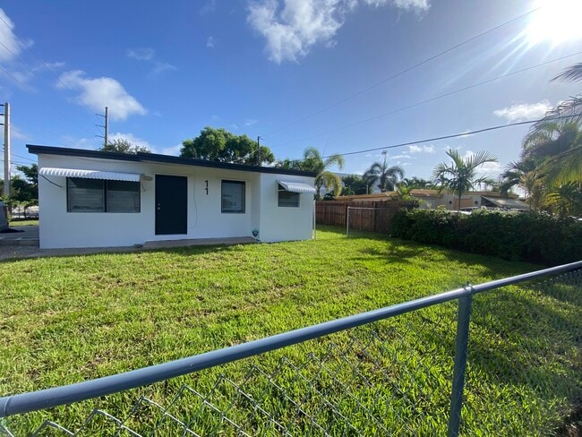 11 Loquat Tree Dr  
