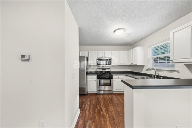 Photo - 8836 Laurel Run Dr