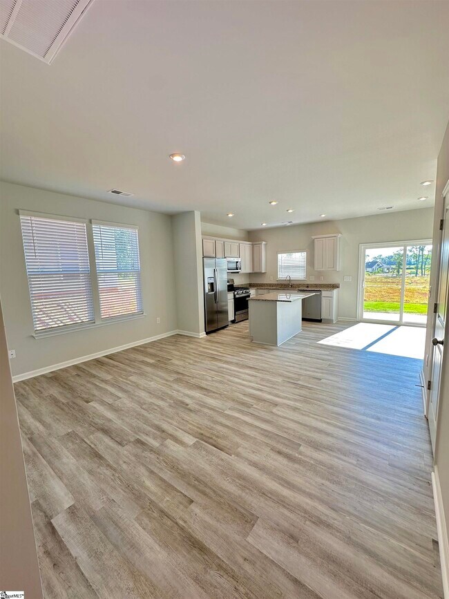 Photo - 120 Randwick Ln