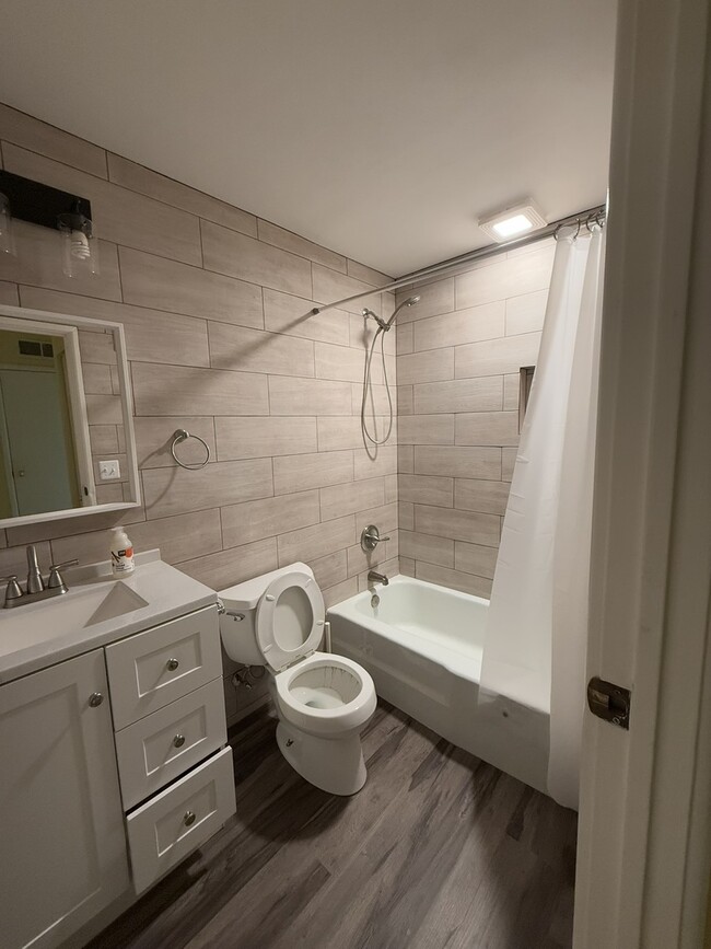 Photo - 7333 Grand Ave Unit 203