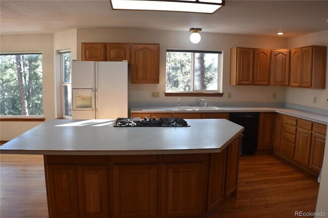 Photo - 14540 Rosholt Loop