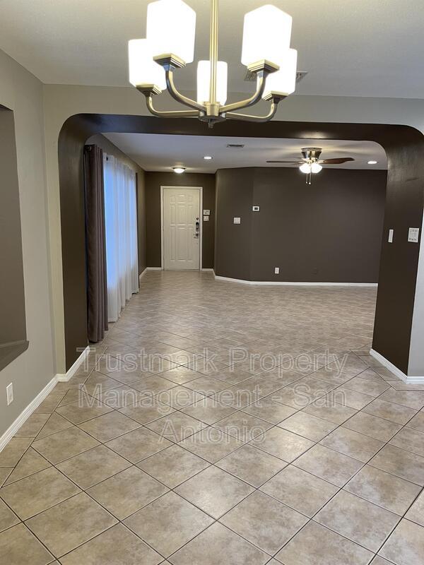 Photo - 8335 Bent Meadow Dr