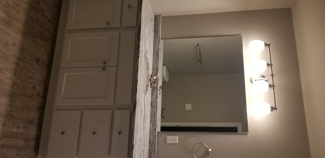 Photo - Chapel Hill Apartments