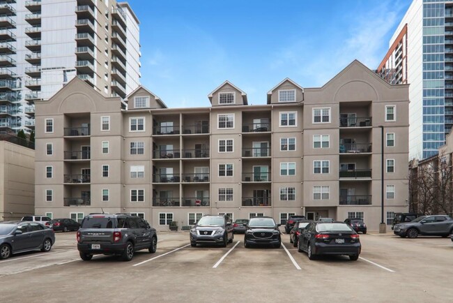 Photo - 1075 Peachtree Walk NE Condo Unit A212