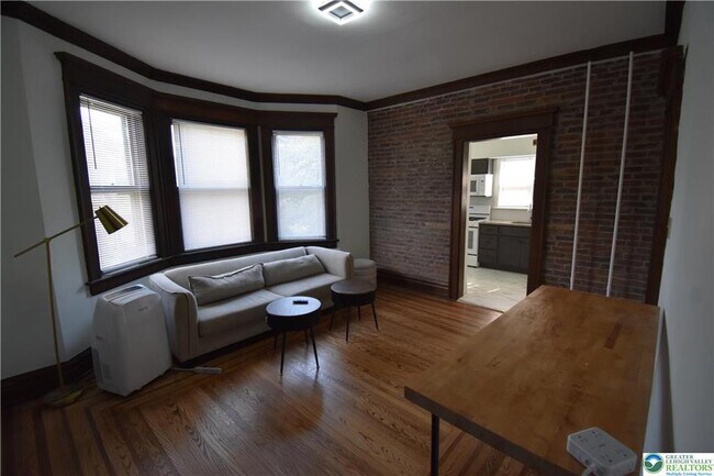 Photo - 700 Hamilton St Unit 1