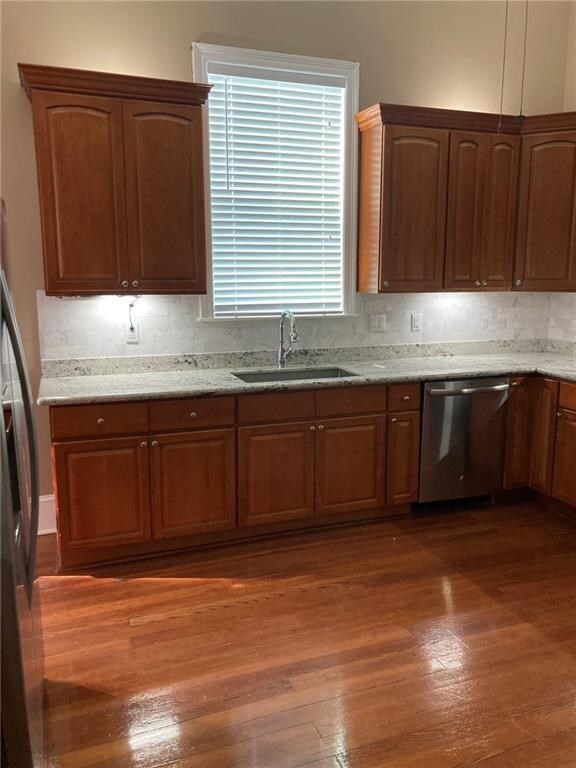 Photo - 700 N Alexander St