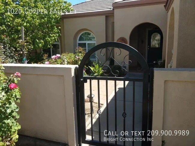 Photo - 1020 Copper Falls Ct