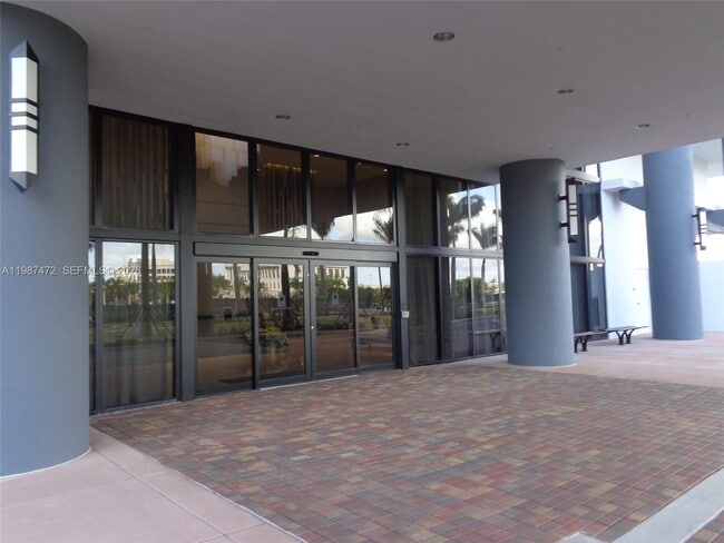 Photo - 5300 Paseo Blvd Unit 1114