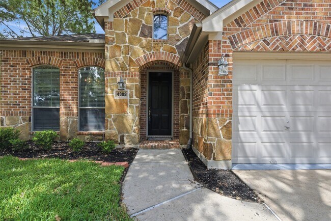 Photo - 4303 Wellington Grove Ln