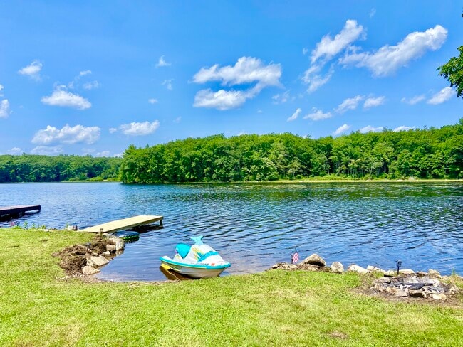 Photo - 83 Burncoat Ln