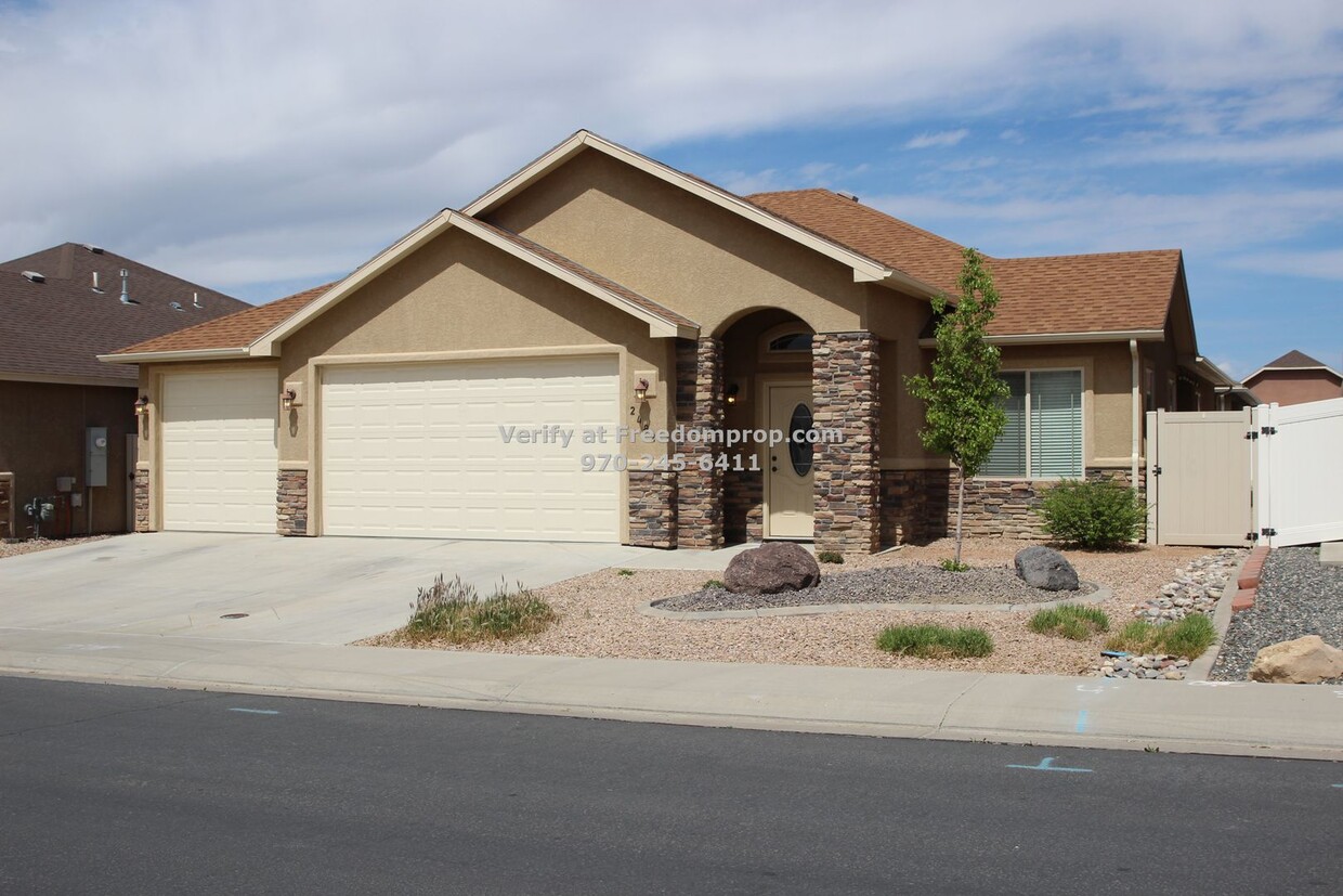 Newer Home! Convenient Location to St. Ma... - Newer Home!  Convenient Location to St. Ma...