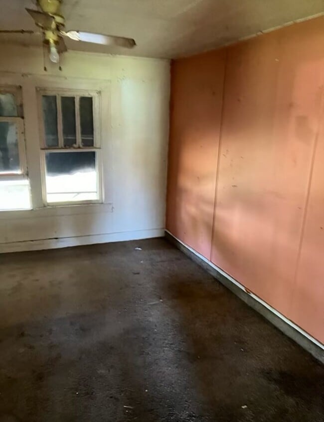 Photo - New Listing! - $490 Month / $700 Down