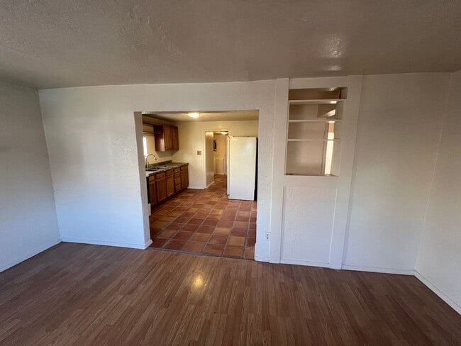 Photo - OLD TOWN 2 Bedroom 1 Bath