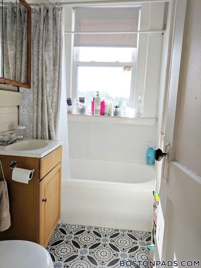 Photo - 1171 Boylston St Unit 33