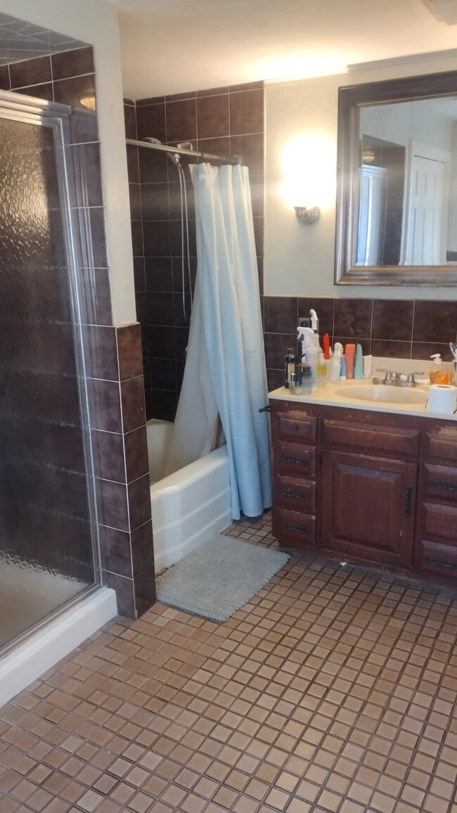 Photo - 125 Maplewood Ave Unit 2