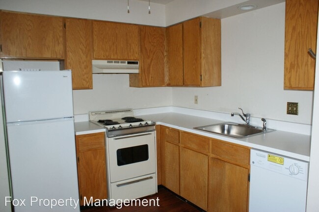 Photo - 1 br, 1 bath House - 2711 Mapleton Ave. #15
