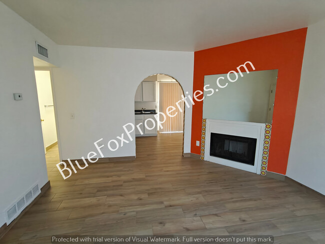 Photo - 2427 N Fair Oaks Ave