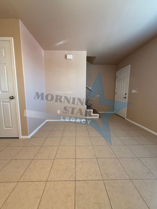 Photo - REDUCED & RENOVATED, LIKE NEW! Location & ...