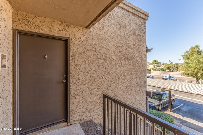 Photo - 5995 N 78th St Unidad 2099