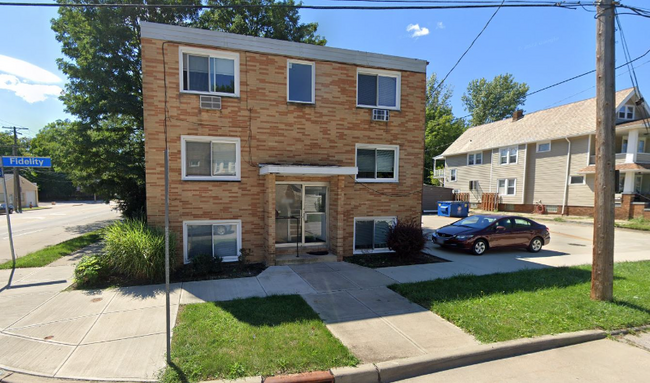 Building Photo - 10505 Fidelity Ave Rental