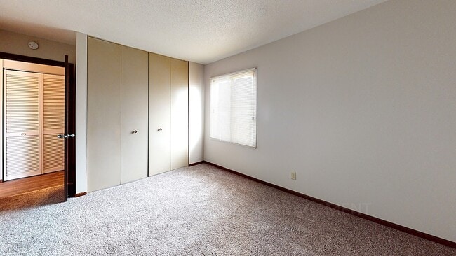 111 N Cleveland Ave