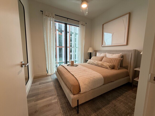 Photo - 285 NW 32nd St Unidad B2