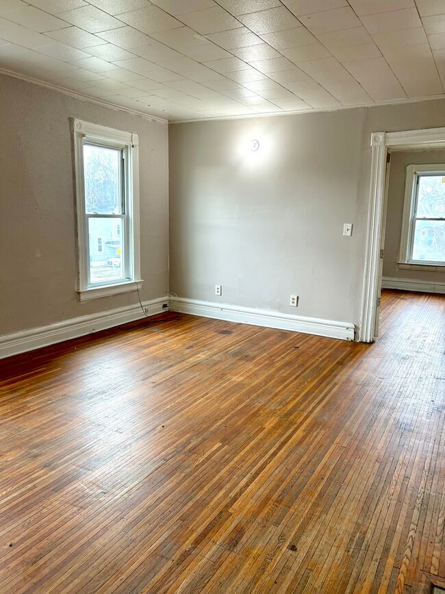 Photo - 572-574-574 Seward St Unit 574 Seward