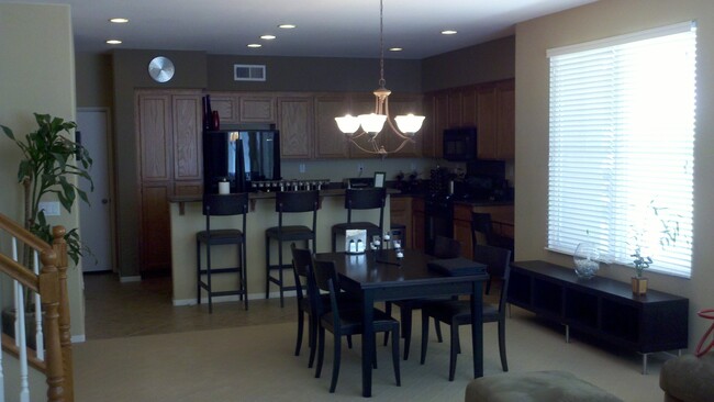 1864 Platte River Ln
