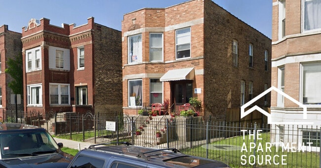 Building Photo - 1512 N Kedvale Ave Unit 1F Rental